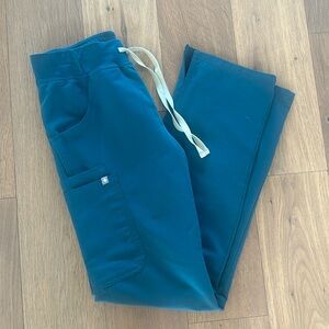 FIGS Kade Cargo Scrub Pants